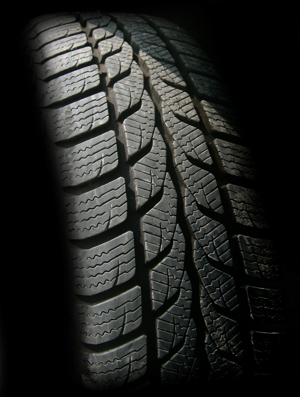 automobile, car tire, rubber-92129.jpg